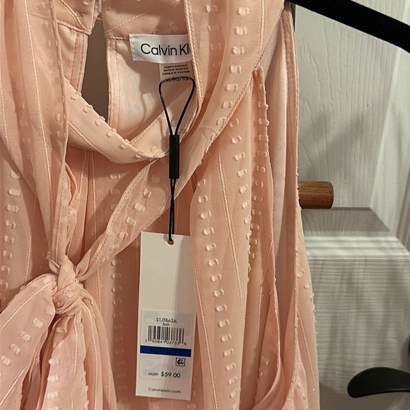 Calvin Klein Women’s Sleeveless Blouses in Pink and Cream, Size 16 NWT - Picture 10 of 16
